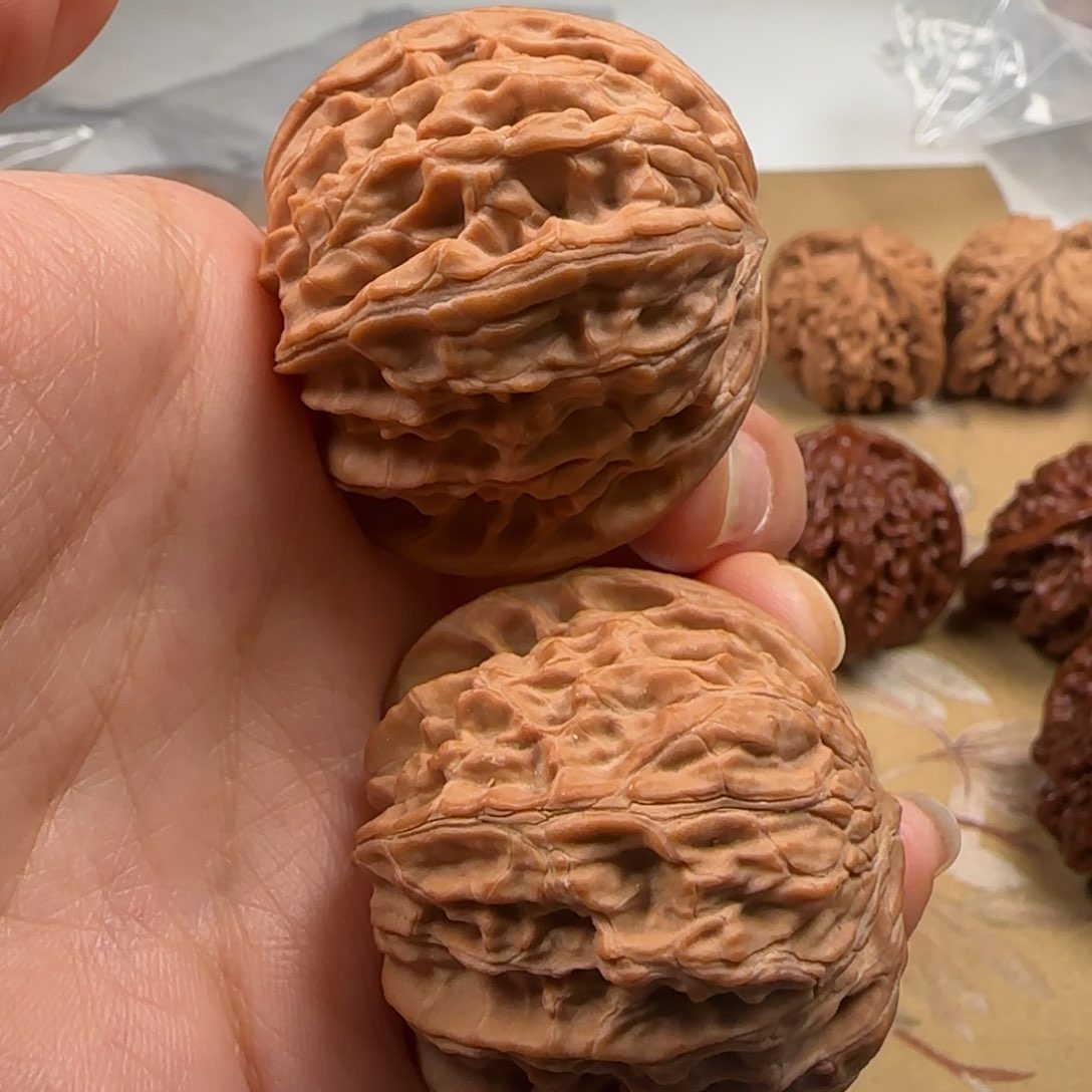 文玩核桃吊坠山地磨41-42