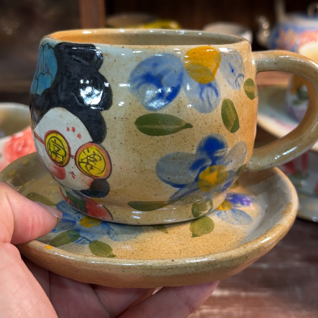 瓷片红红火火过大年