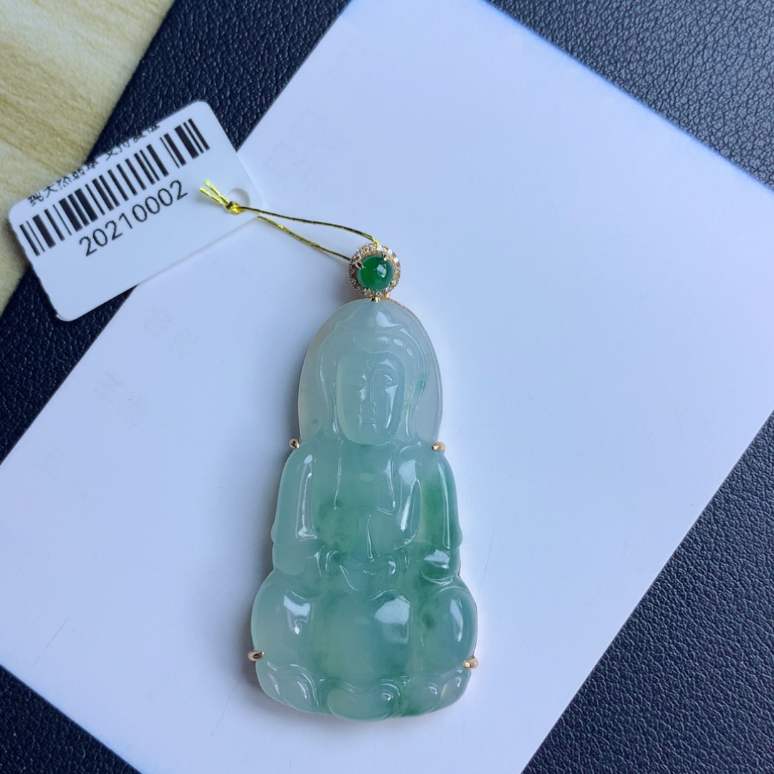 翡翠颈饰未镶嵌观音