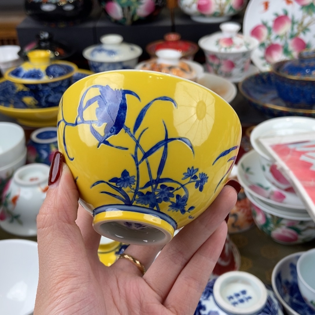 陶瓷艺术家的作品是一