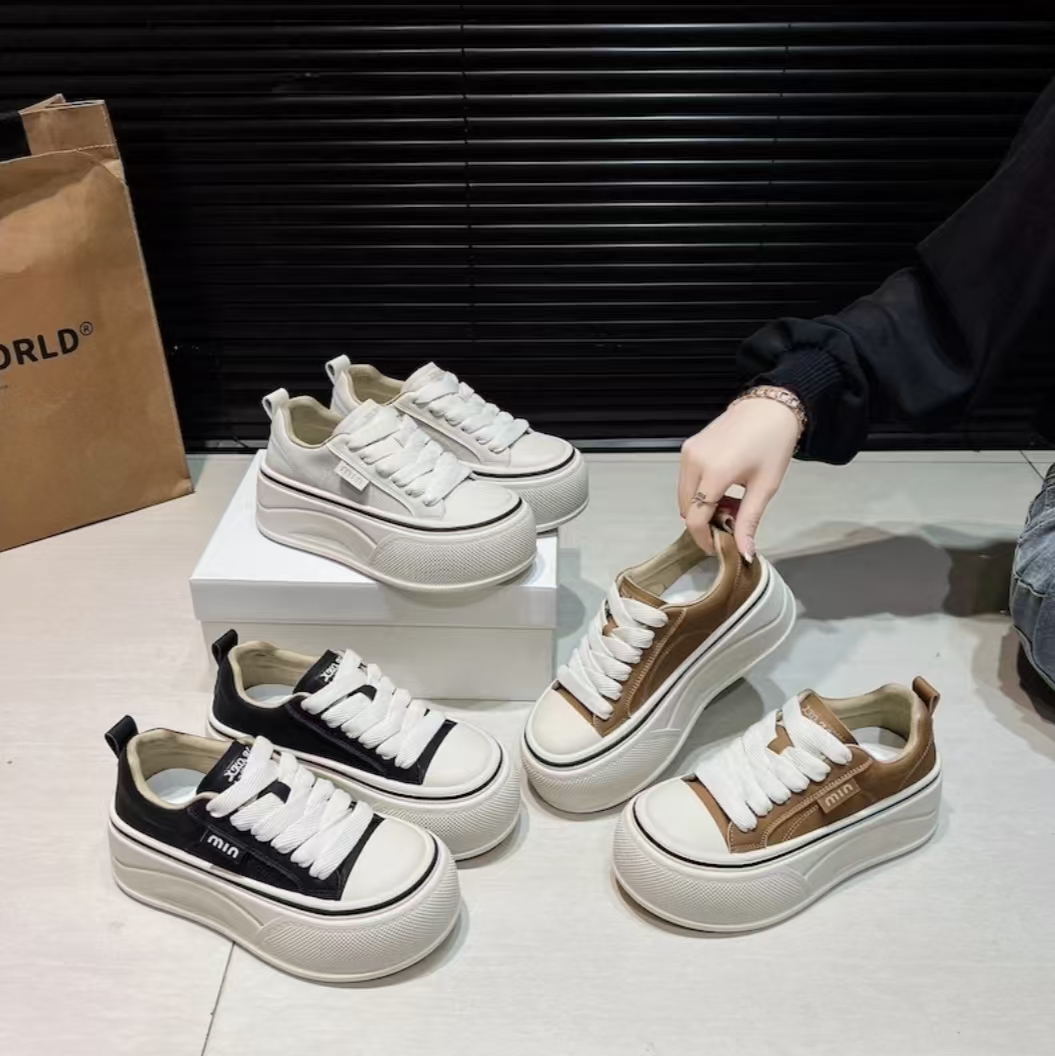 厚底小白鞋女款秋季新款百搭休闲板鞋增高四季款女鞋