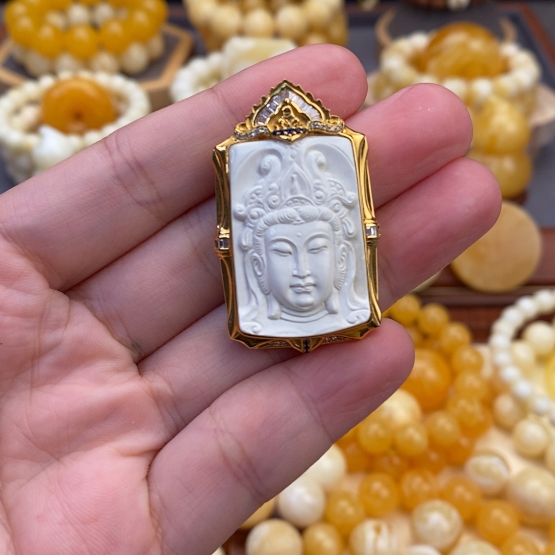 【闪购商品】未镶嵌蜜蜡裸石吊坠