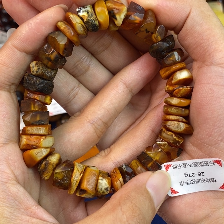 琥珀未镶嵌珠宝奇石