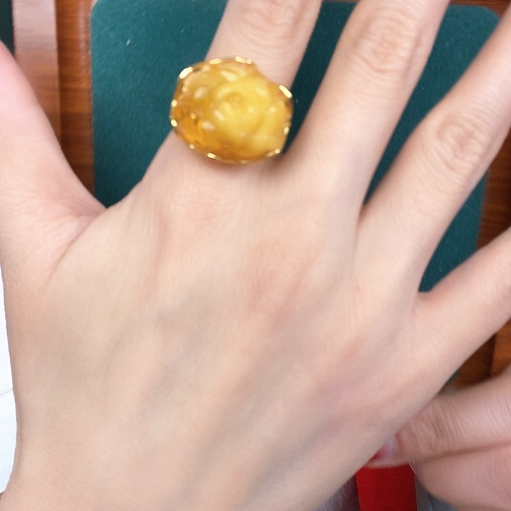 蜜蜡戒指银S925镶嵌戒指