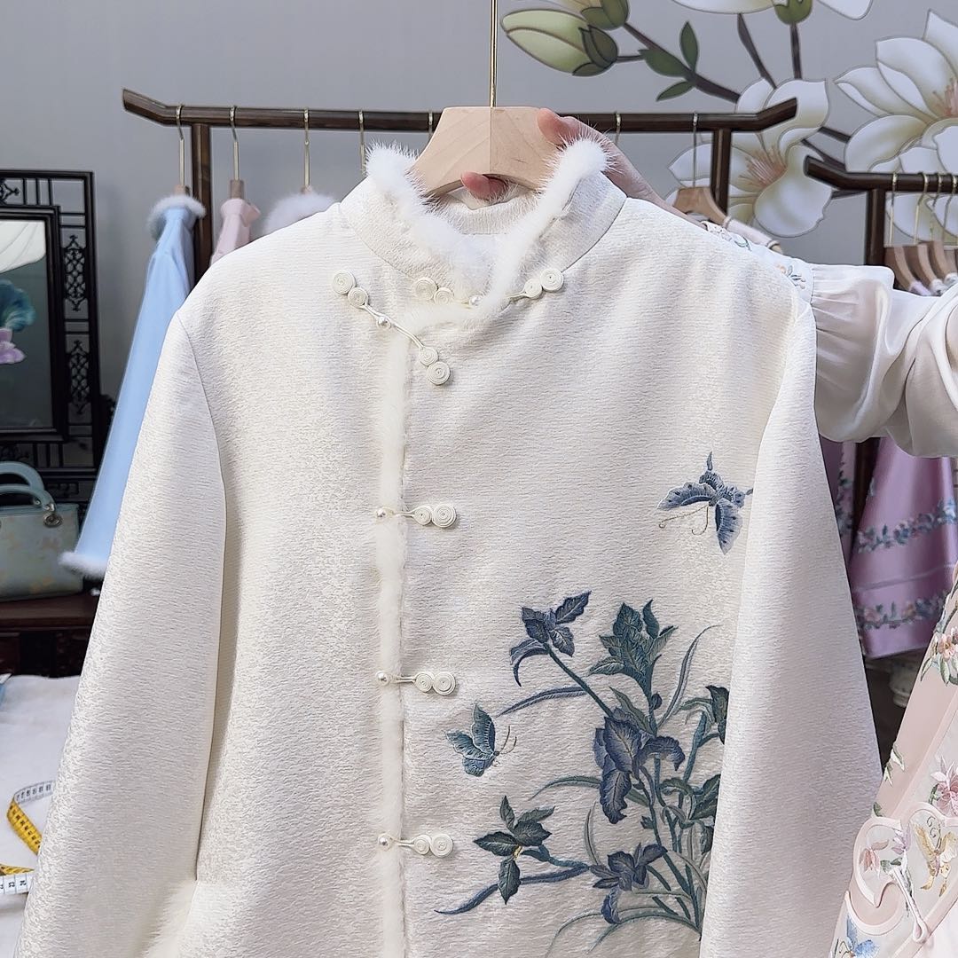 刺绣8.真丝苏绣棉服外套