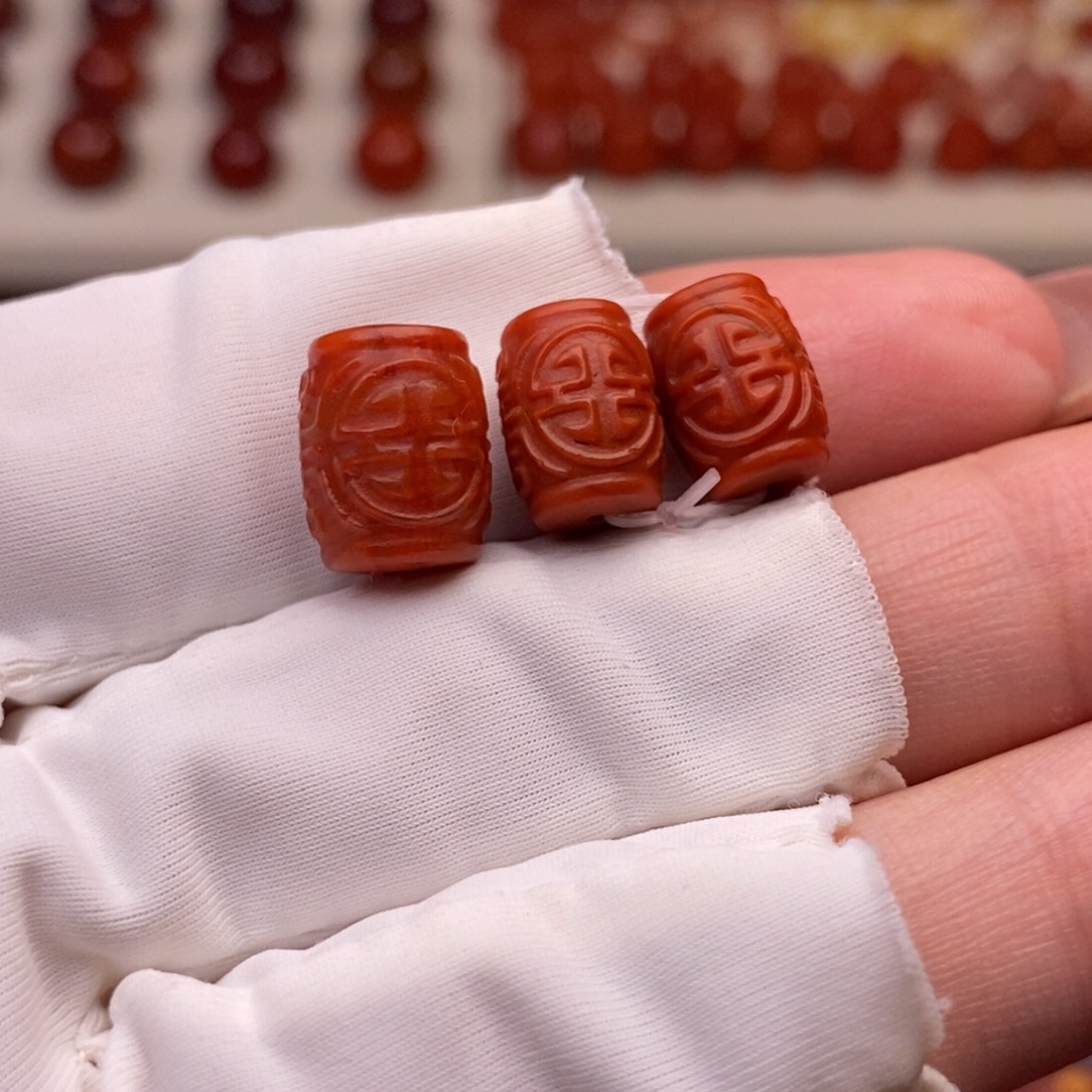 南红玛瑙未镶嵌配饰博古文