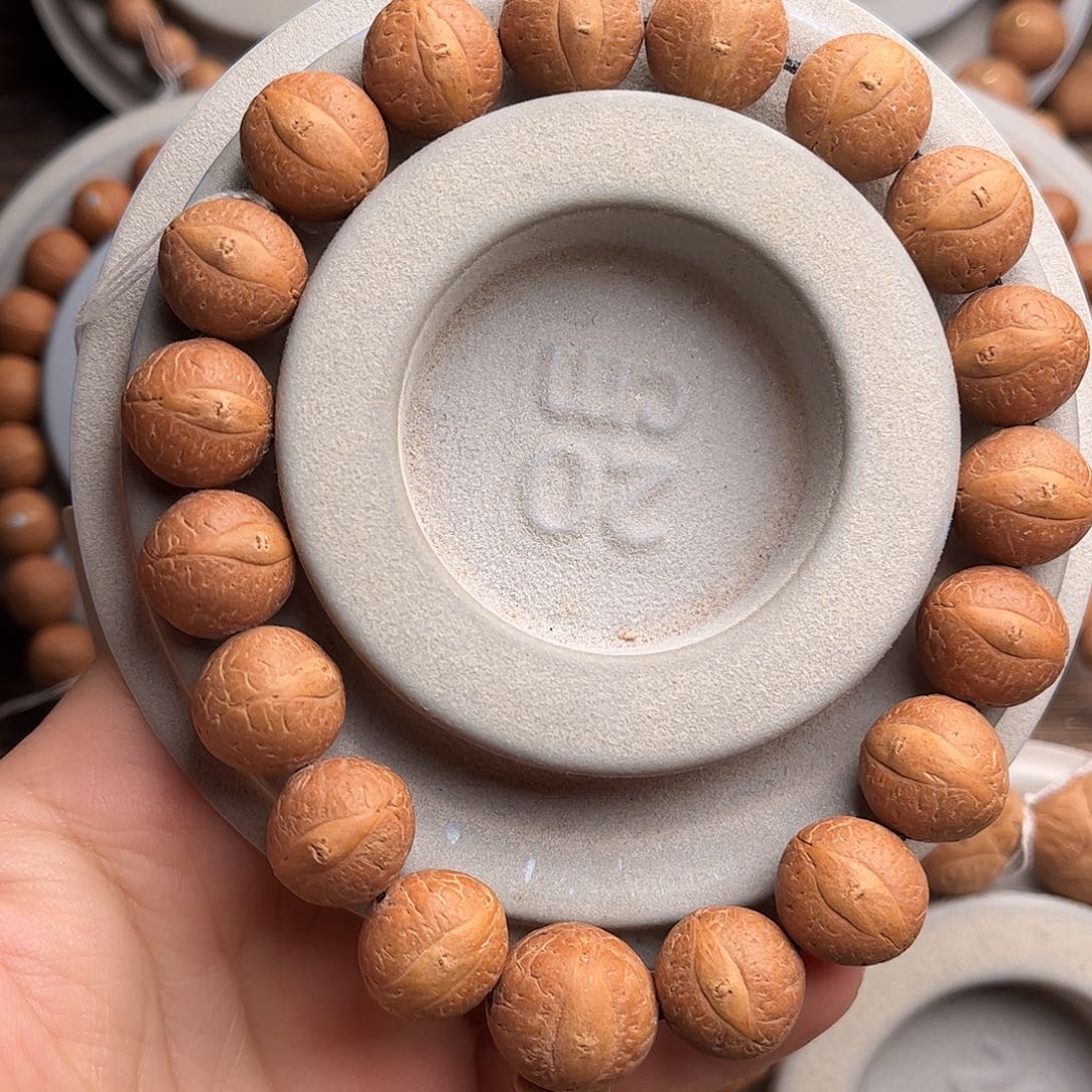 凤眼菩提手串14福利