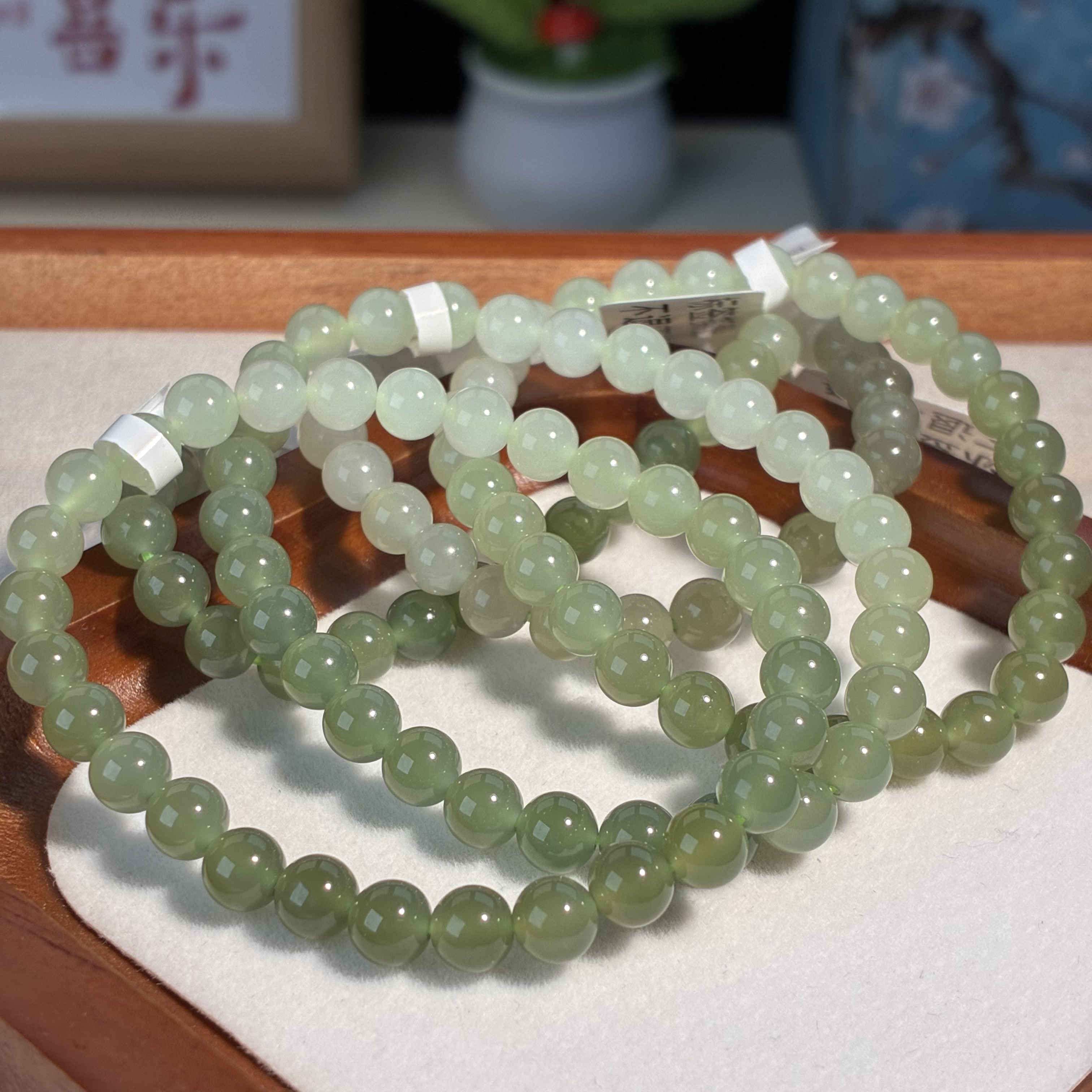 天然和田玉渐变手串5.8~6mm微瑕疵需包容多样性发其一