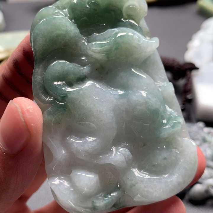 翡翠未镶嵌颈饰保真天然a货翡翠