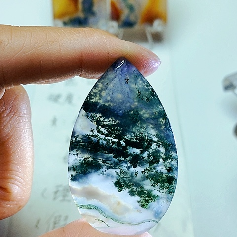 玛瑙/玉髓颈饰未镶嵌逆***向