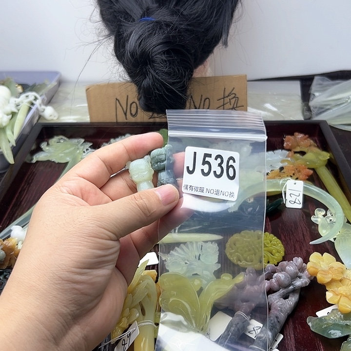 蛇纹石玉发饰合金猫****淝