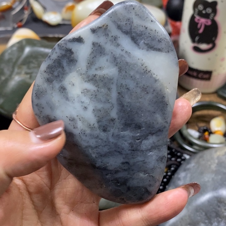 未镶嵌和田玉（糖玉）挂件