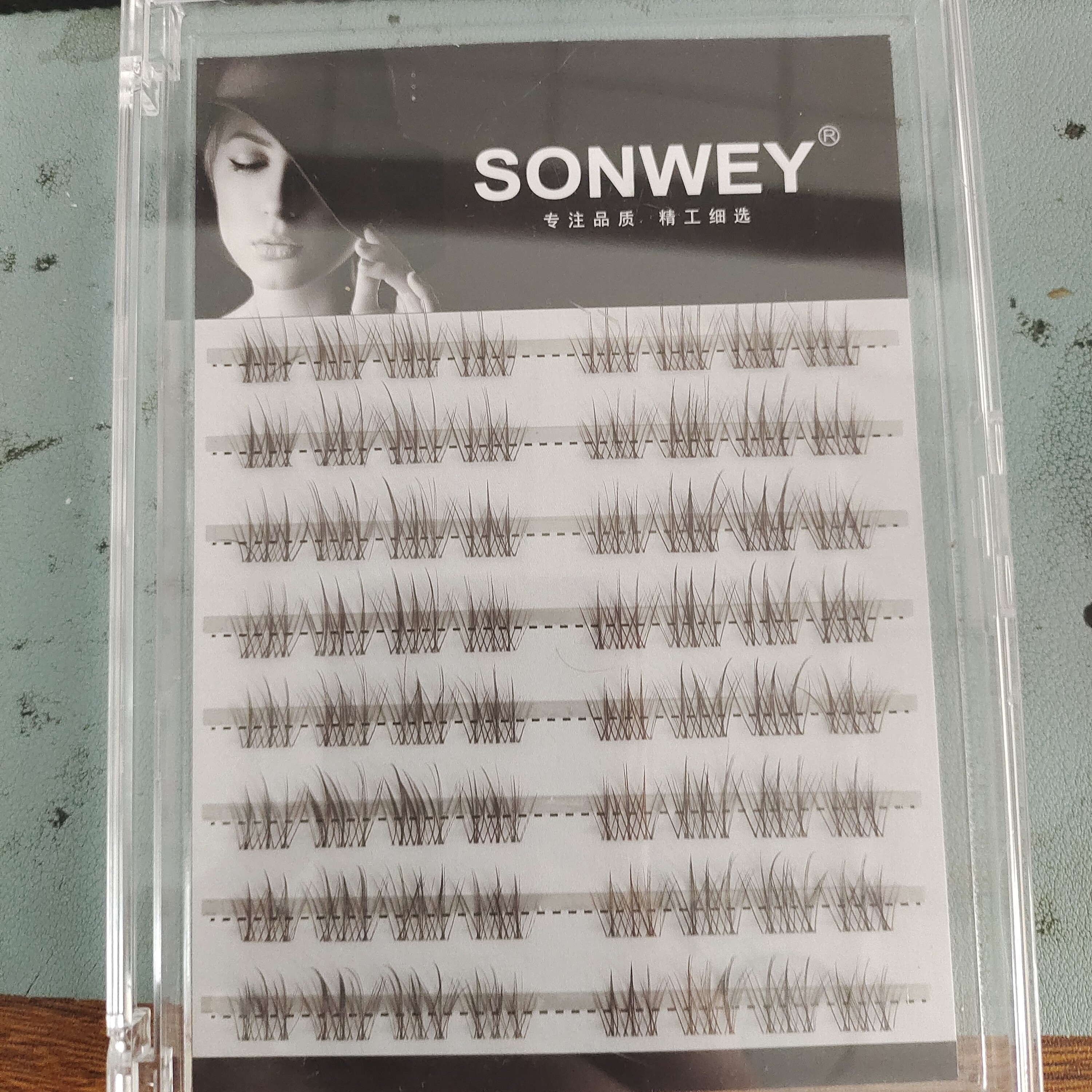 茉莉一号自嫁接睫毛 不能避免瑕疵