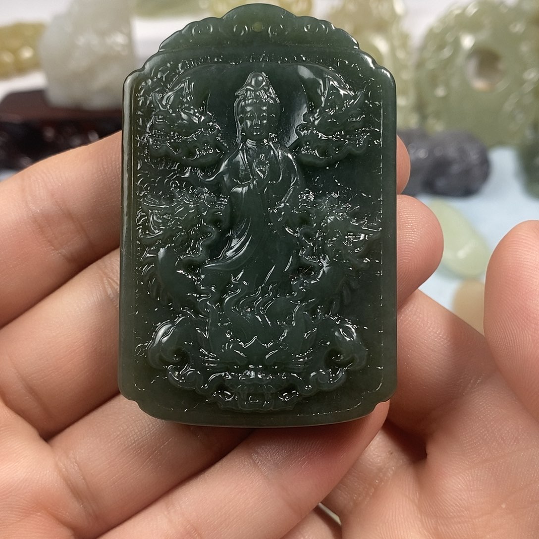 和田玉未镶嵌挂件