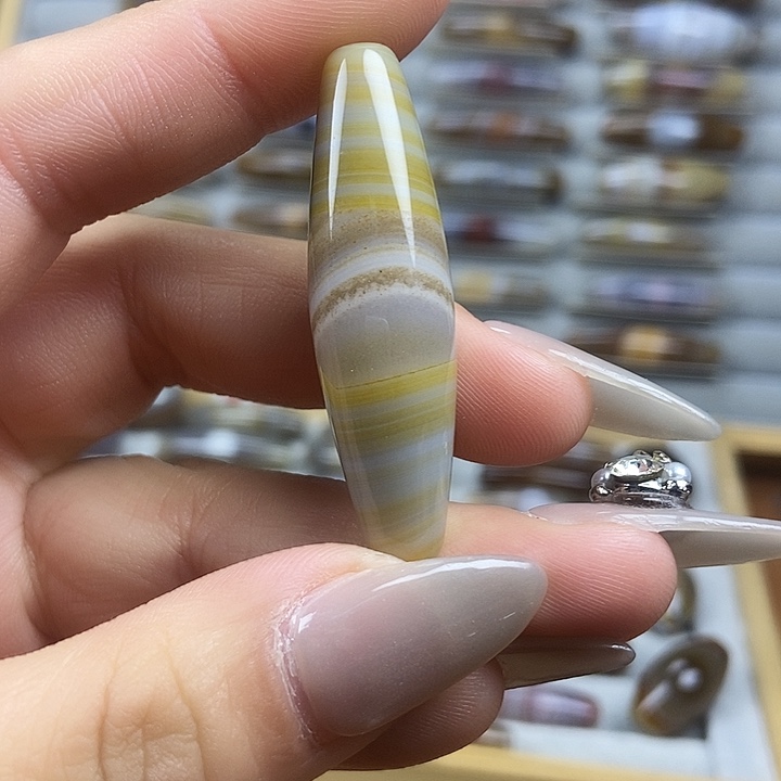 玛瑙/玉髓未镶嵌颈饰