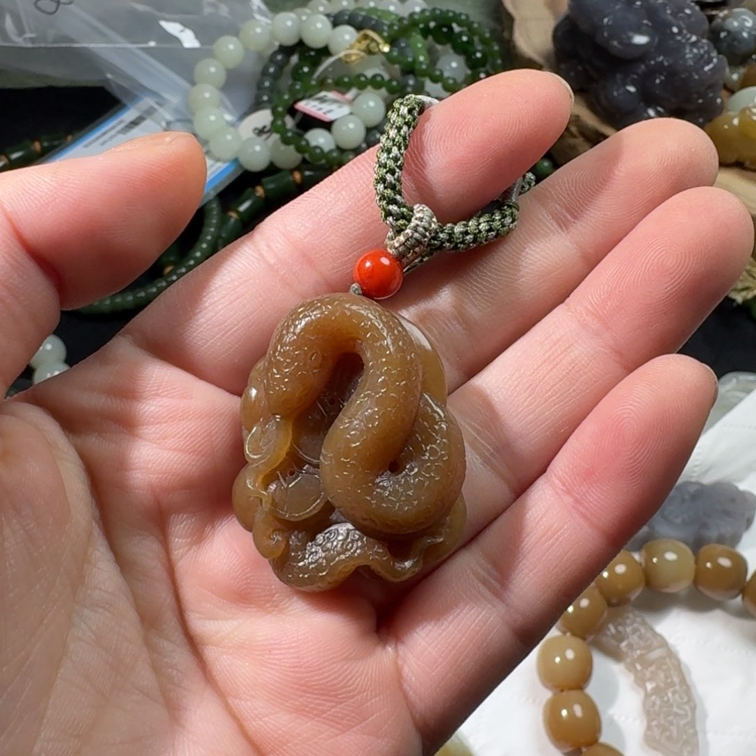 和田玉挂件未镶嵌