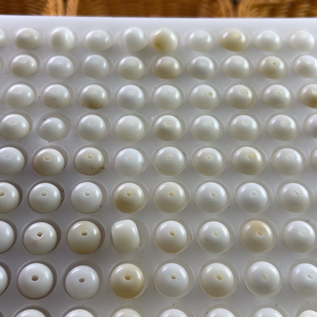 吊坠白玉菩提瑕疵10-8白玉苹果200颗