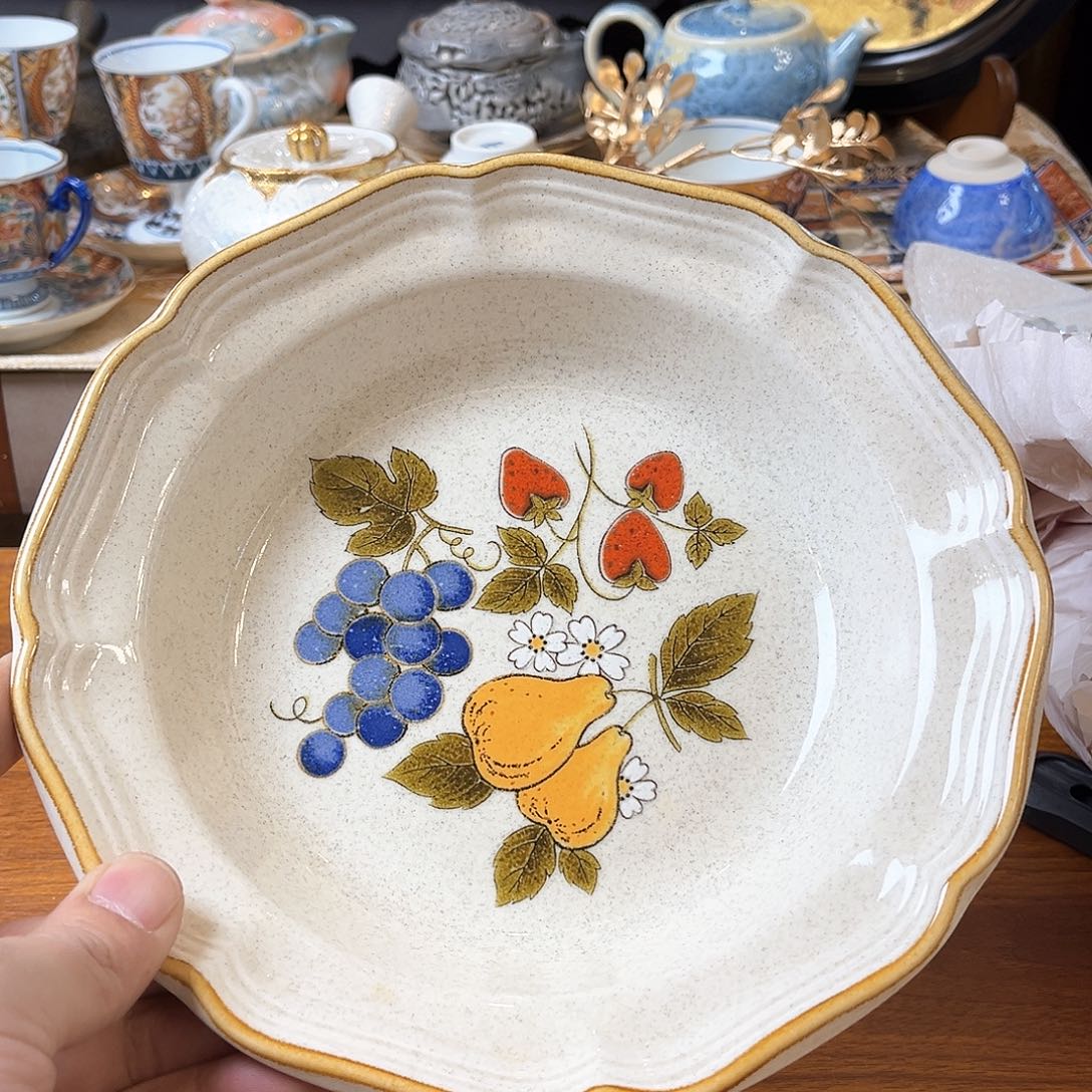 盖碗在一起就是要开心的生活才有