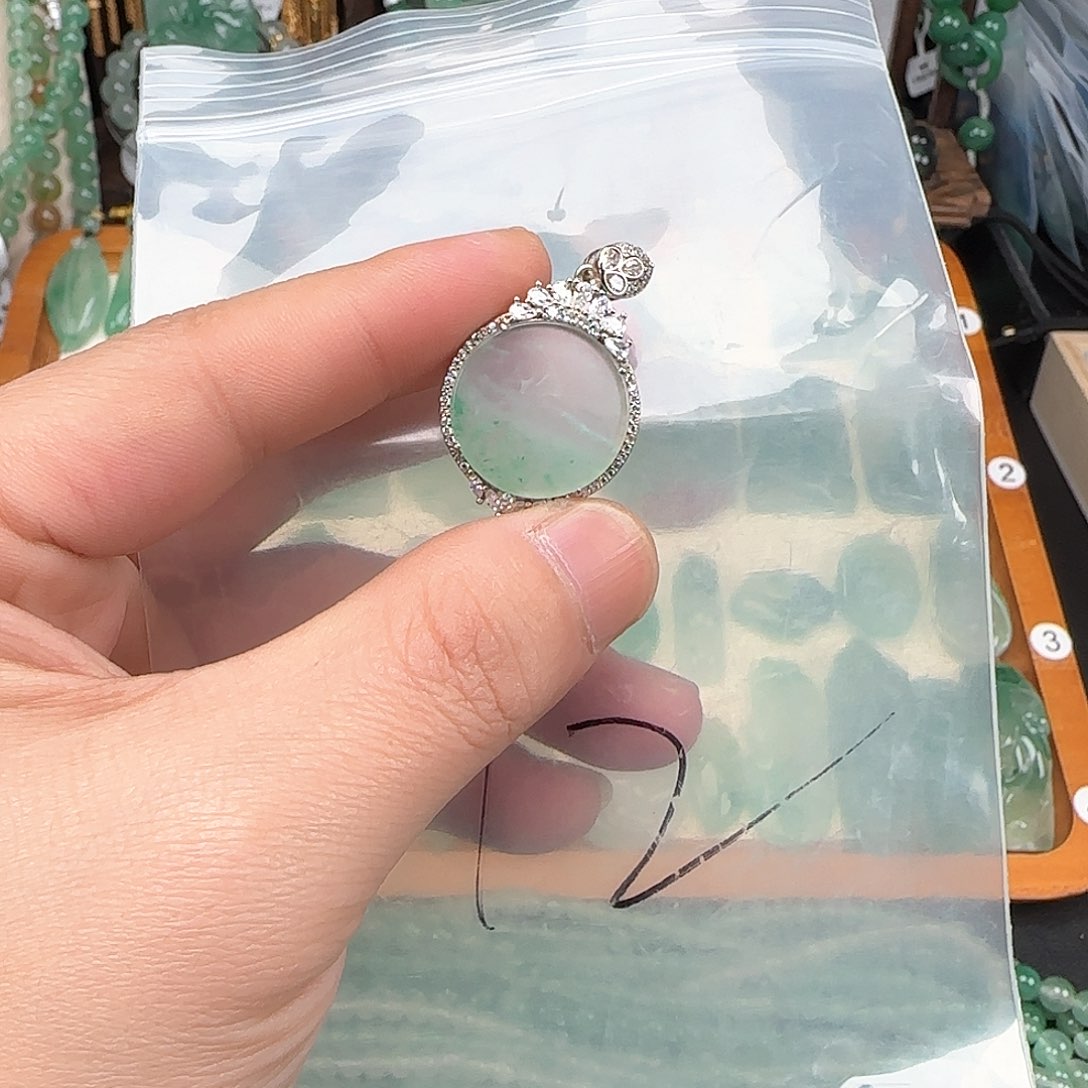 石英质玉颈饰银S925镶嵌