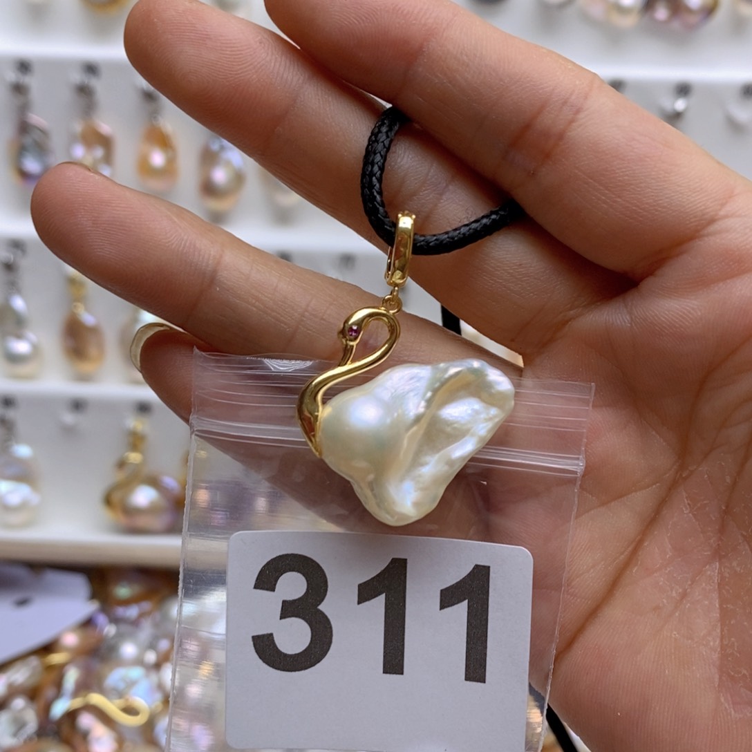 淡水珍珠颈饰银S925镶嵌311