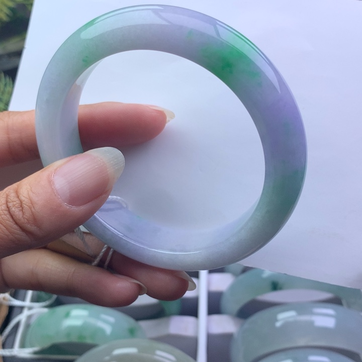 翡翠未镶嵌手镯天然翡翠手镯