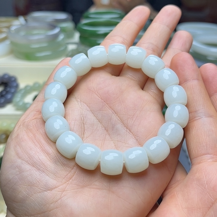 和田玉手链未镶嵌