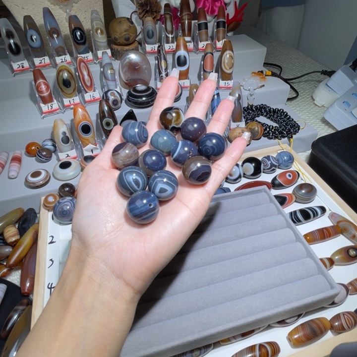 时***苒玛瑙/玉髓未镶嵌项链