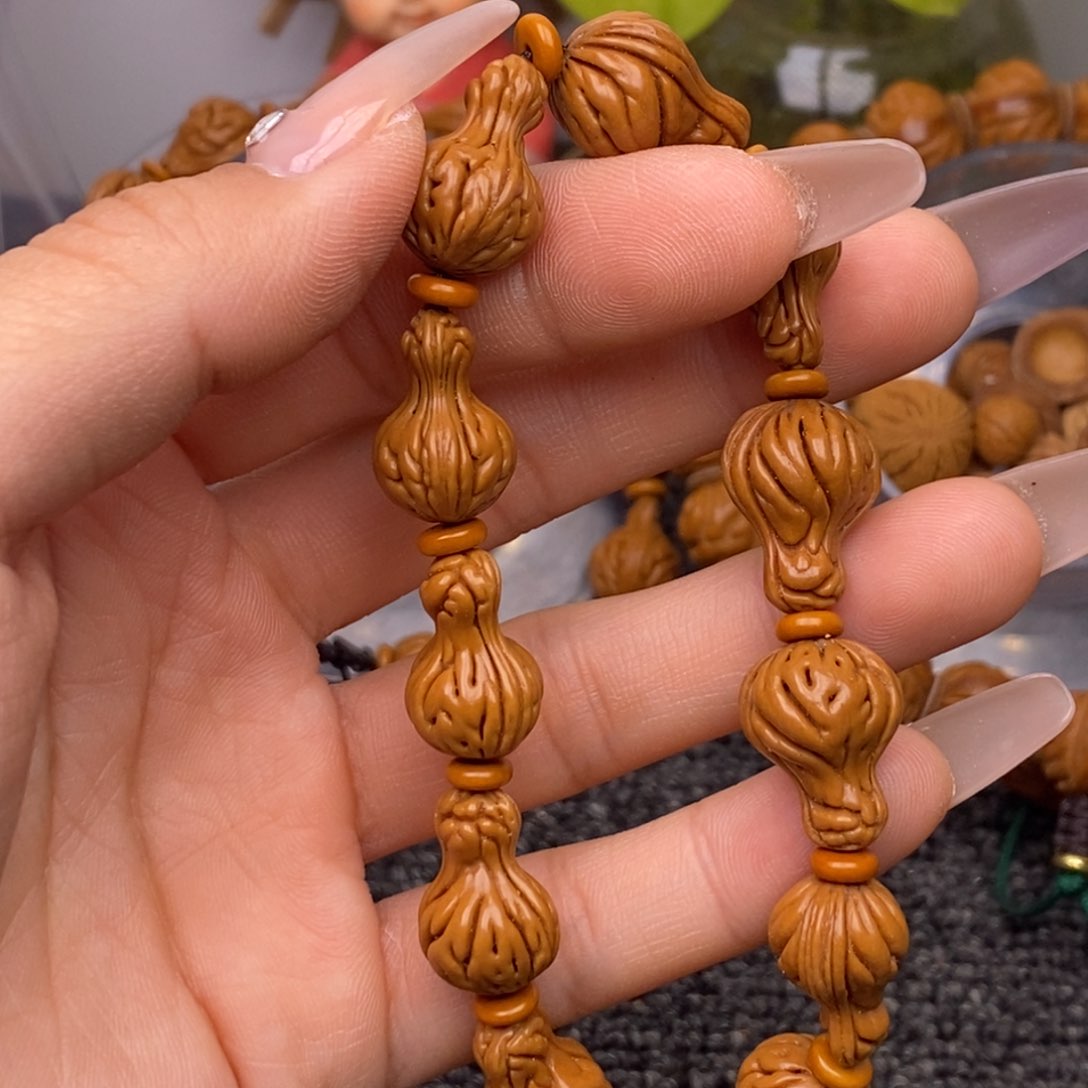 秦岭山脉龙纹桃核 13