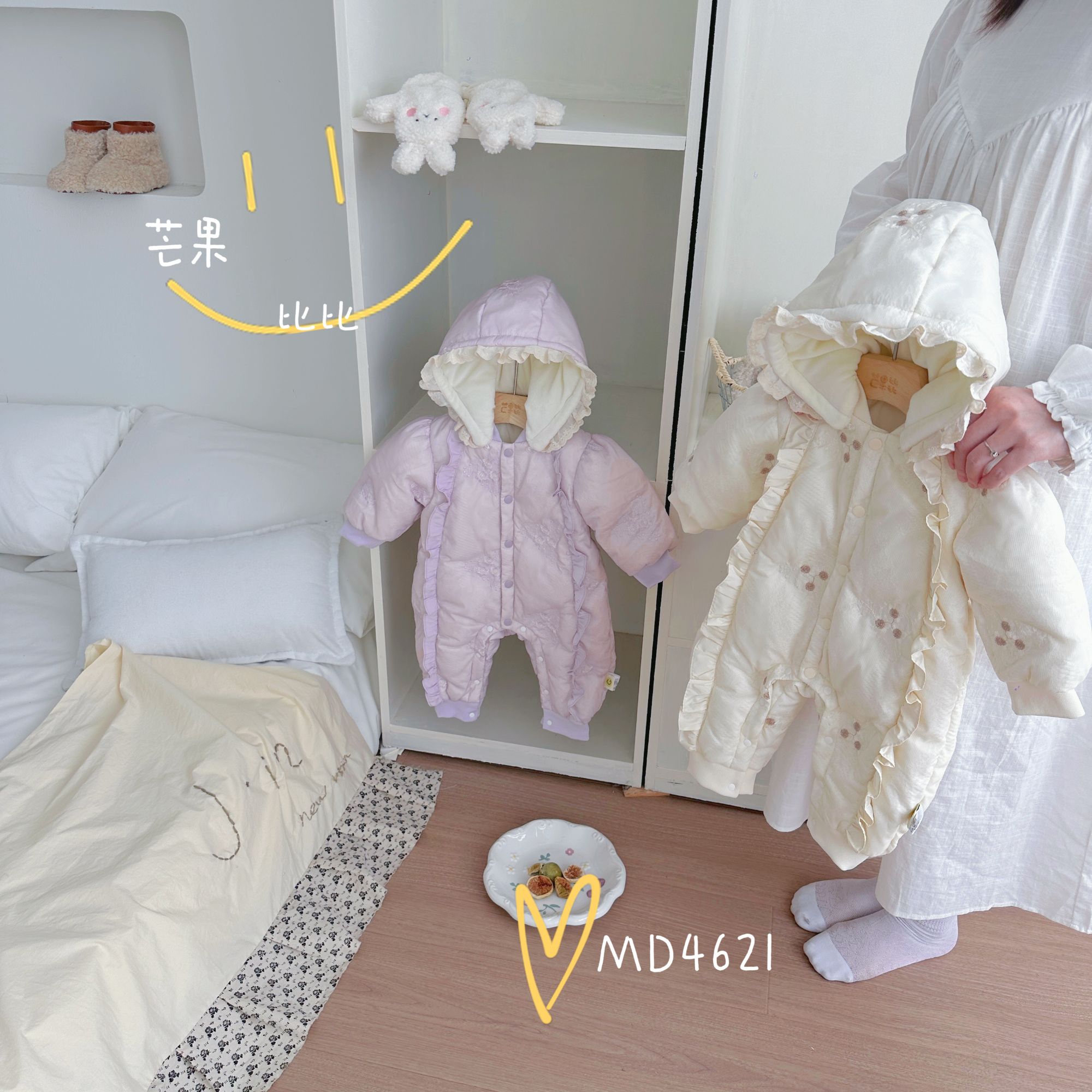 婴儿宝宝连帽加厚新生儿婴幼儿盘口绣花木耳边羽绒服4621