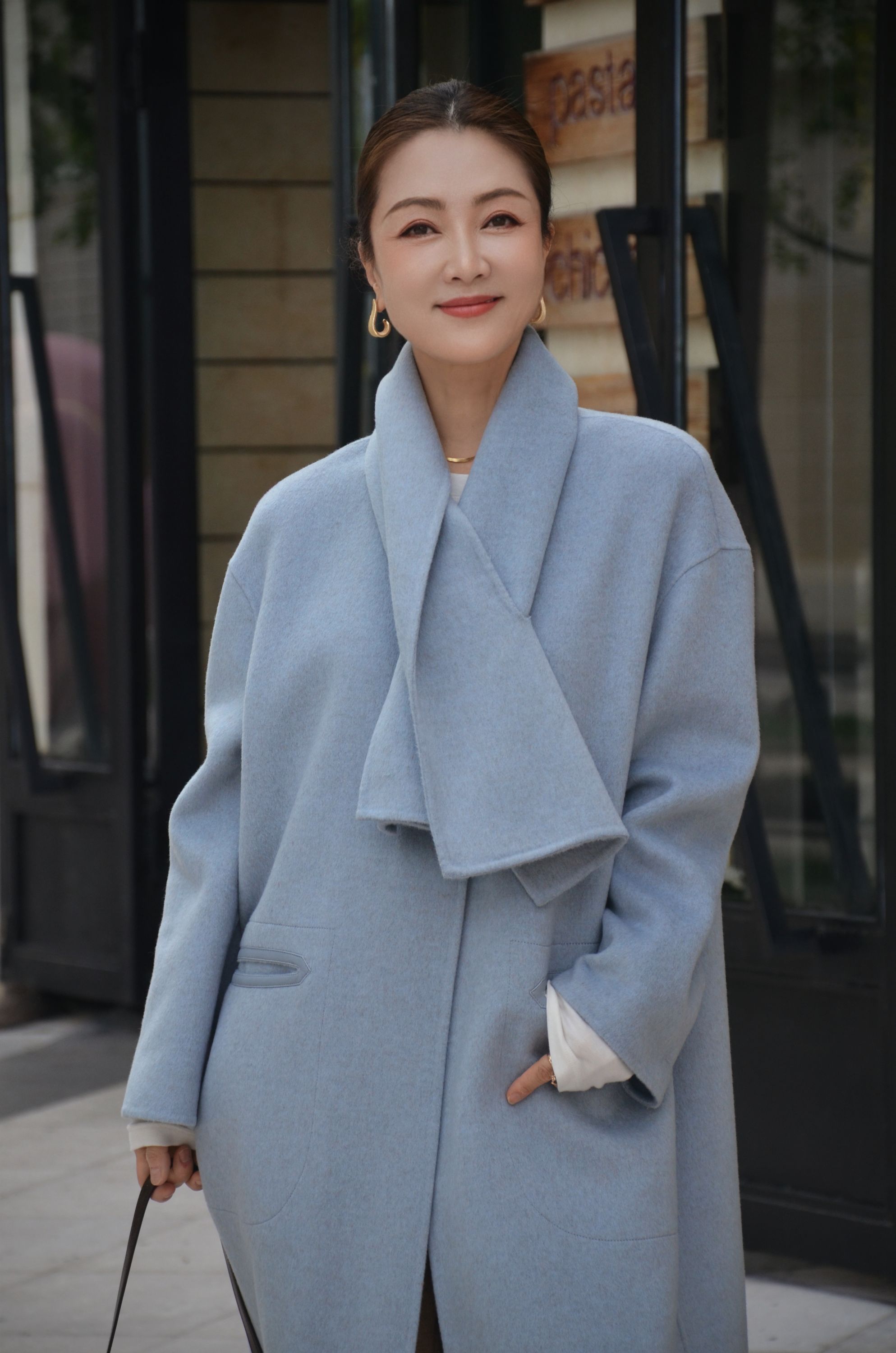 天空之净高品质小众设计师款羊绒大衣