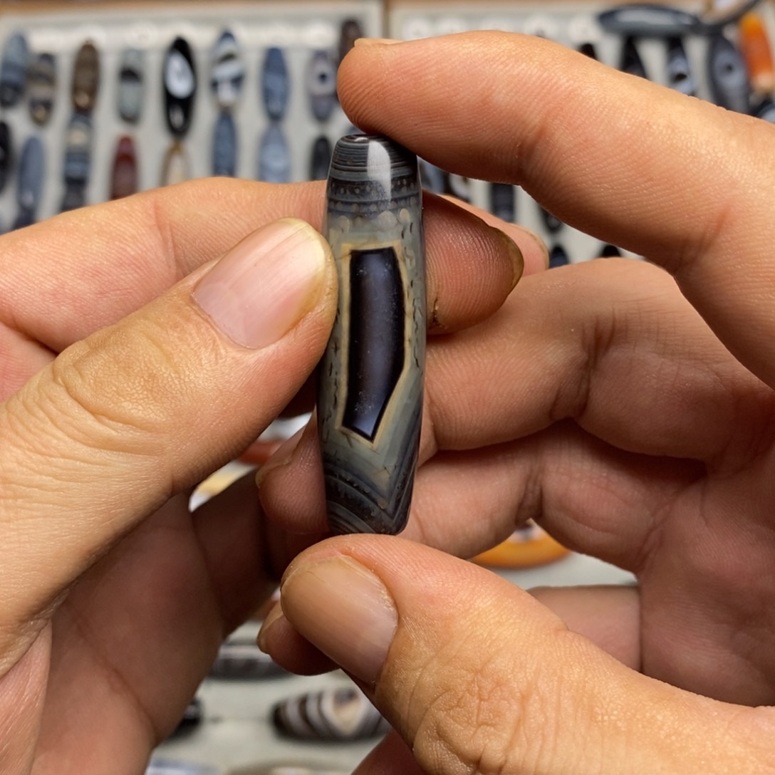 未镶嵌玛瑙/玉髓珠宝半成品满****）