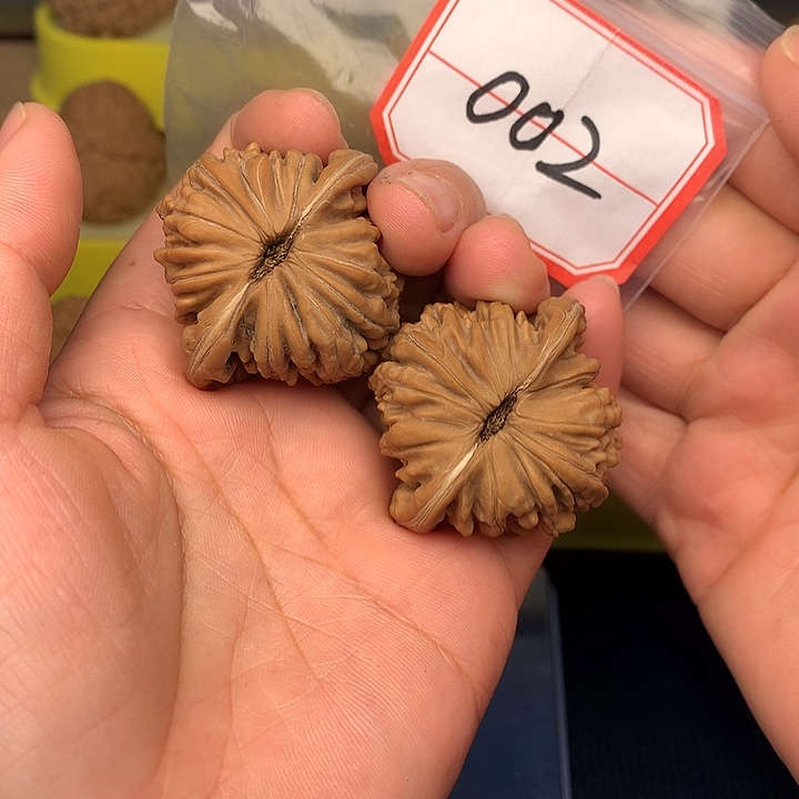 把件文玩核桃四座楼