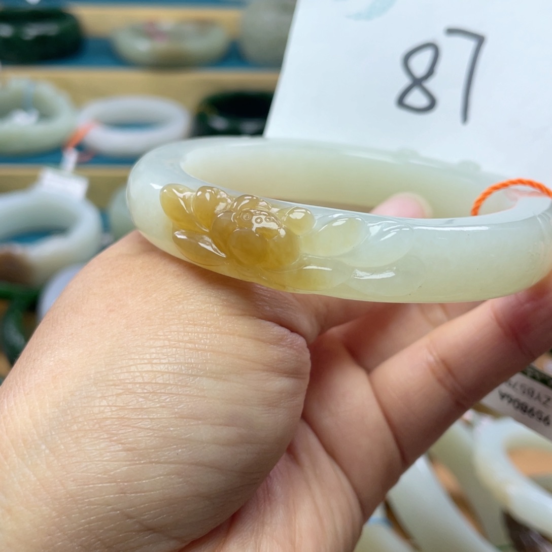 未镶嵌手镯和田玉圈口62