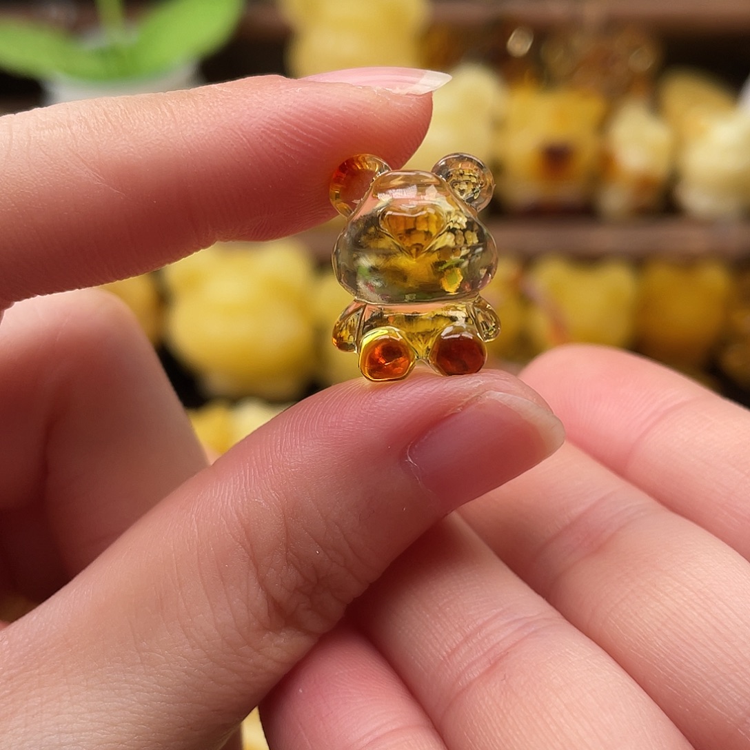 琥珀未镶嵌珠宝奇石