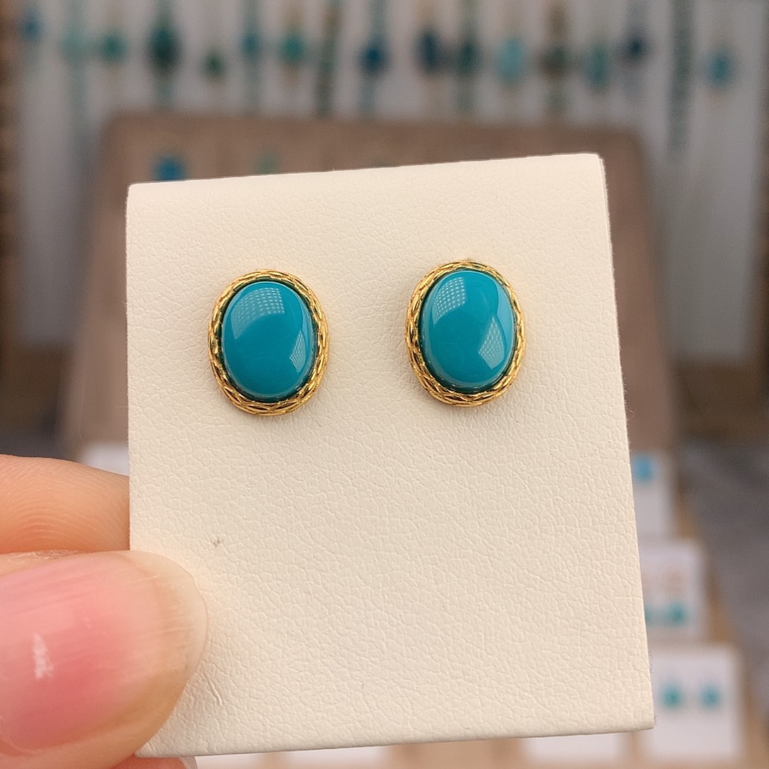 @***甜绿松石未镶嵌耳饰