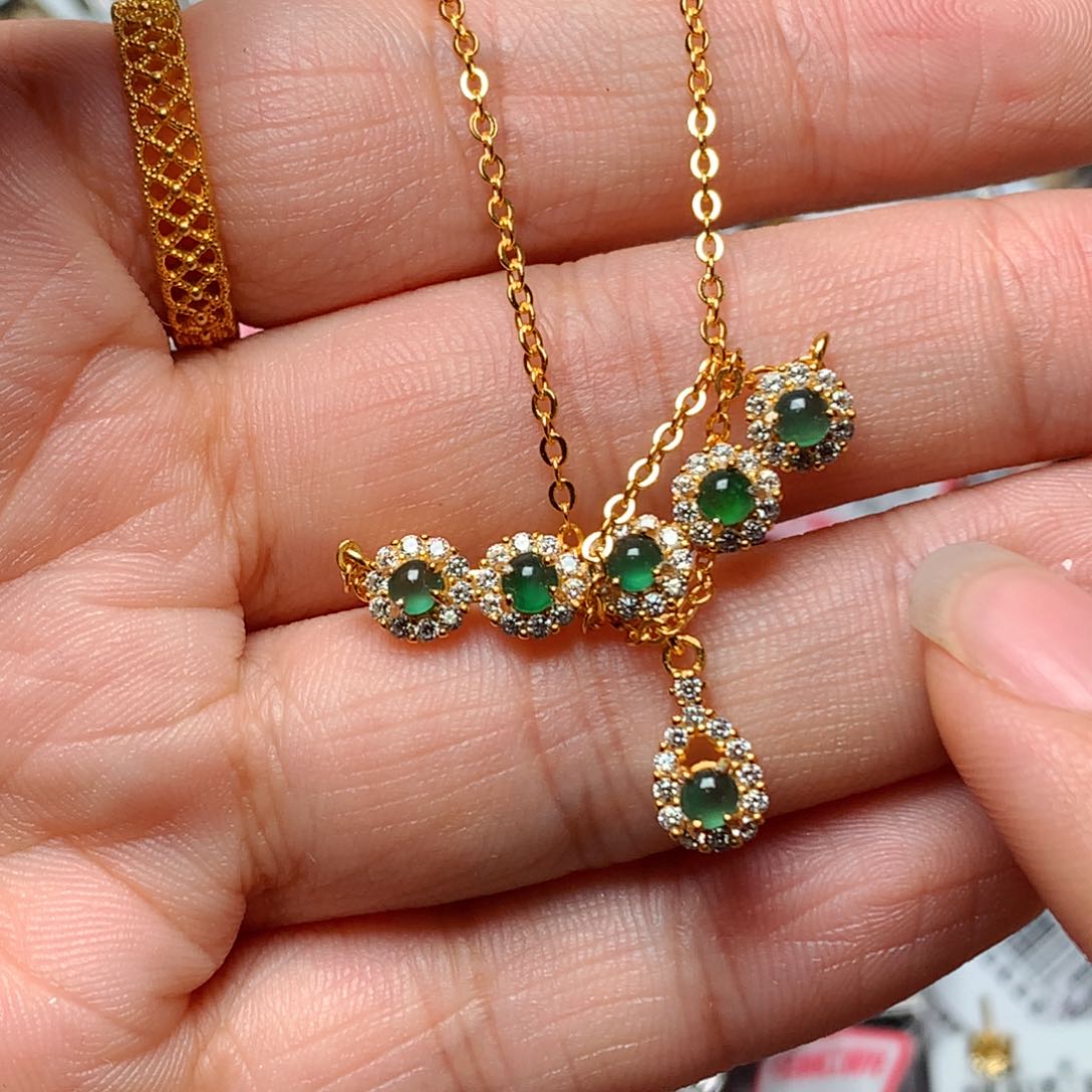 翡翠戒指银S925镶嵌天然翡翠吊坠