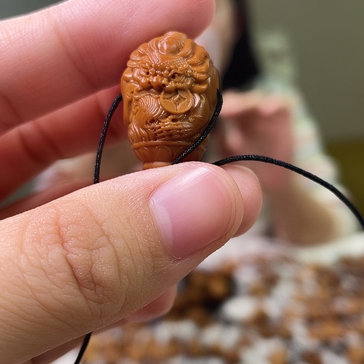 橄榄核吊坠橄榄核