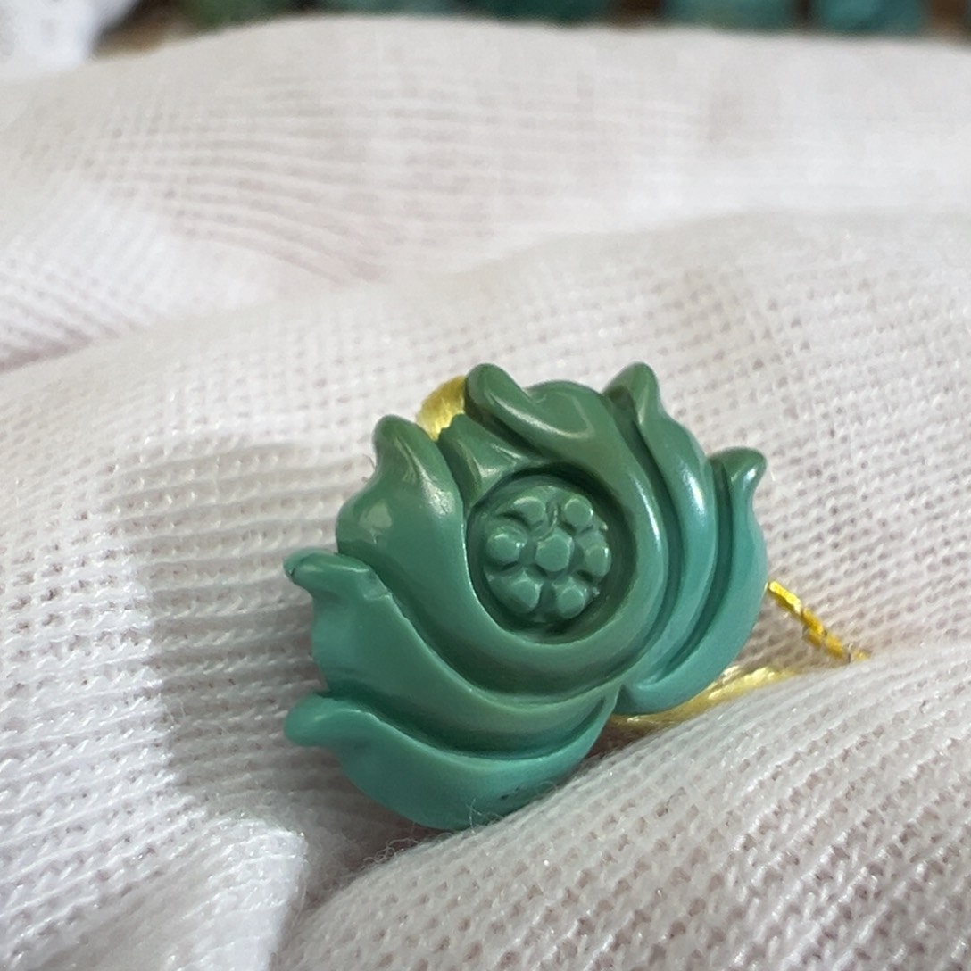 绿松石配饰未镶嵌