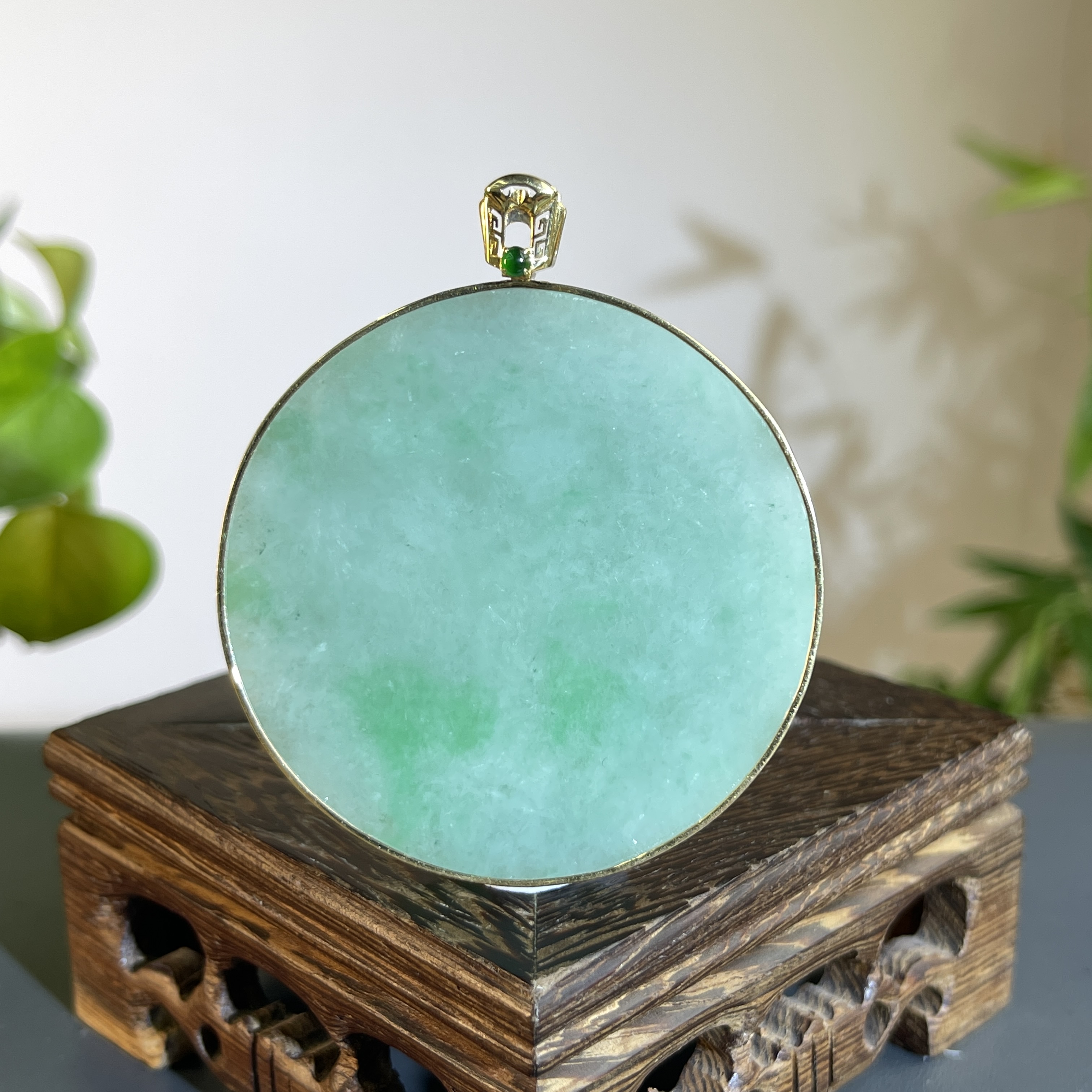 JTA10-208 天然缅甸翡翠A货 18K含钻镶嵌无事牌