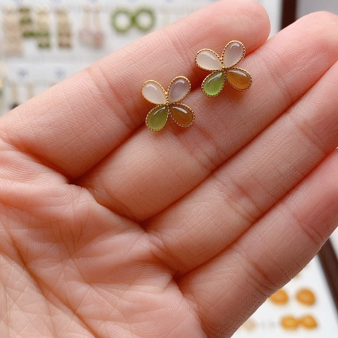 和田玉银S925镶嵌耳饰