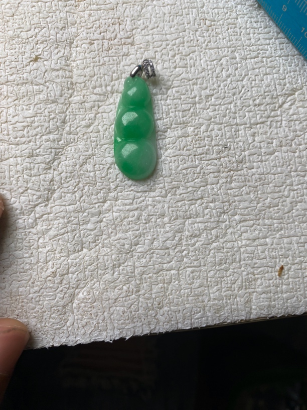 绿色四季豆扣头挂件