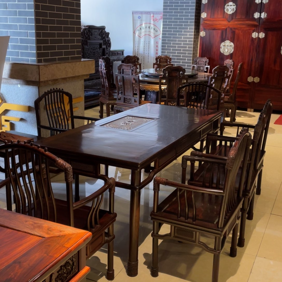 红酸枝木类成套家具