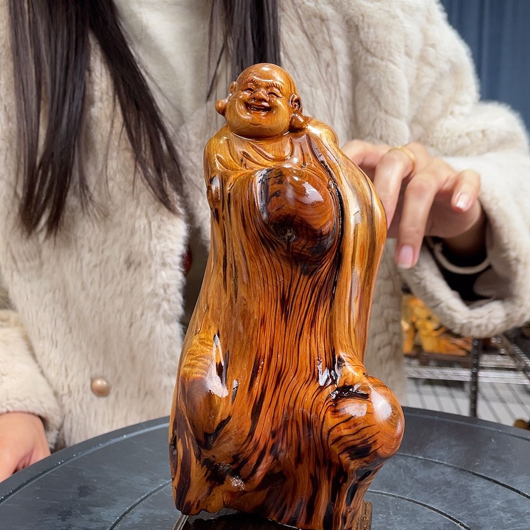 柏木（崖柏）随型艺术根雕