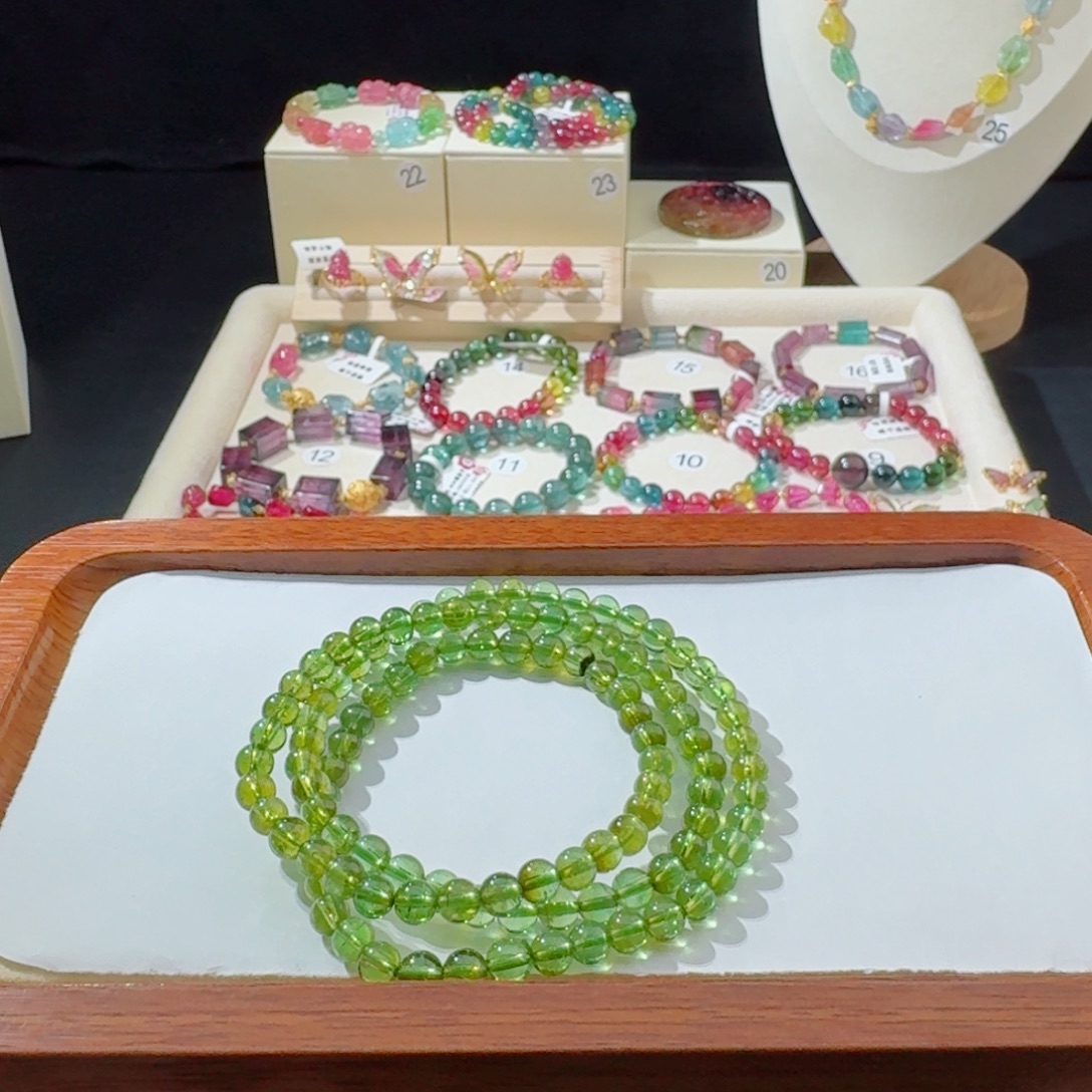 ****)手串未镶嵌碧玺手串