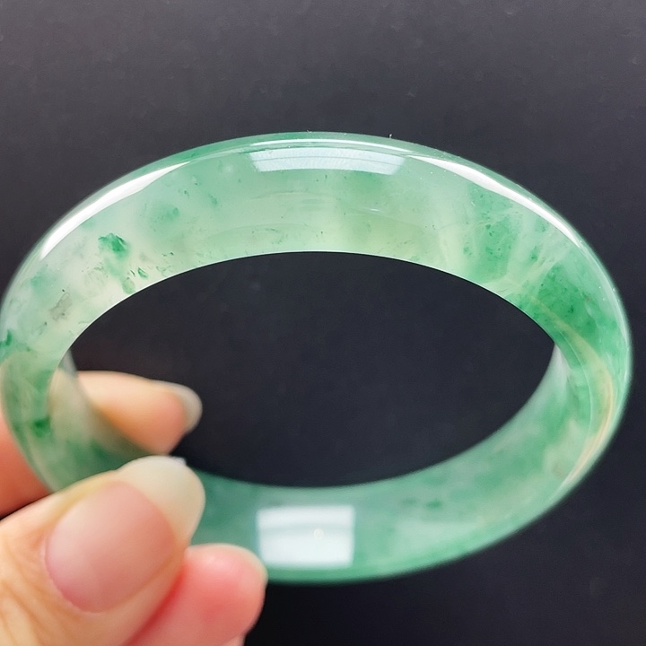 石英质玉未镶嵌手镯54 －55