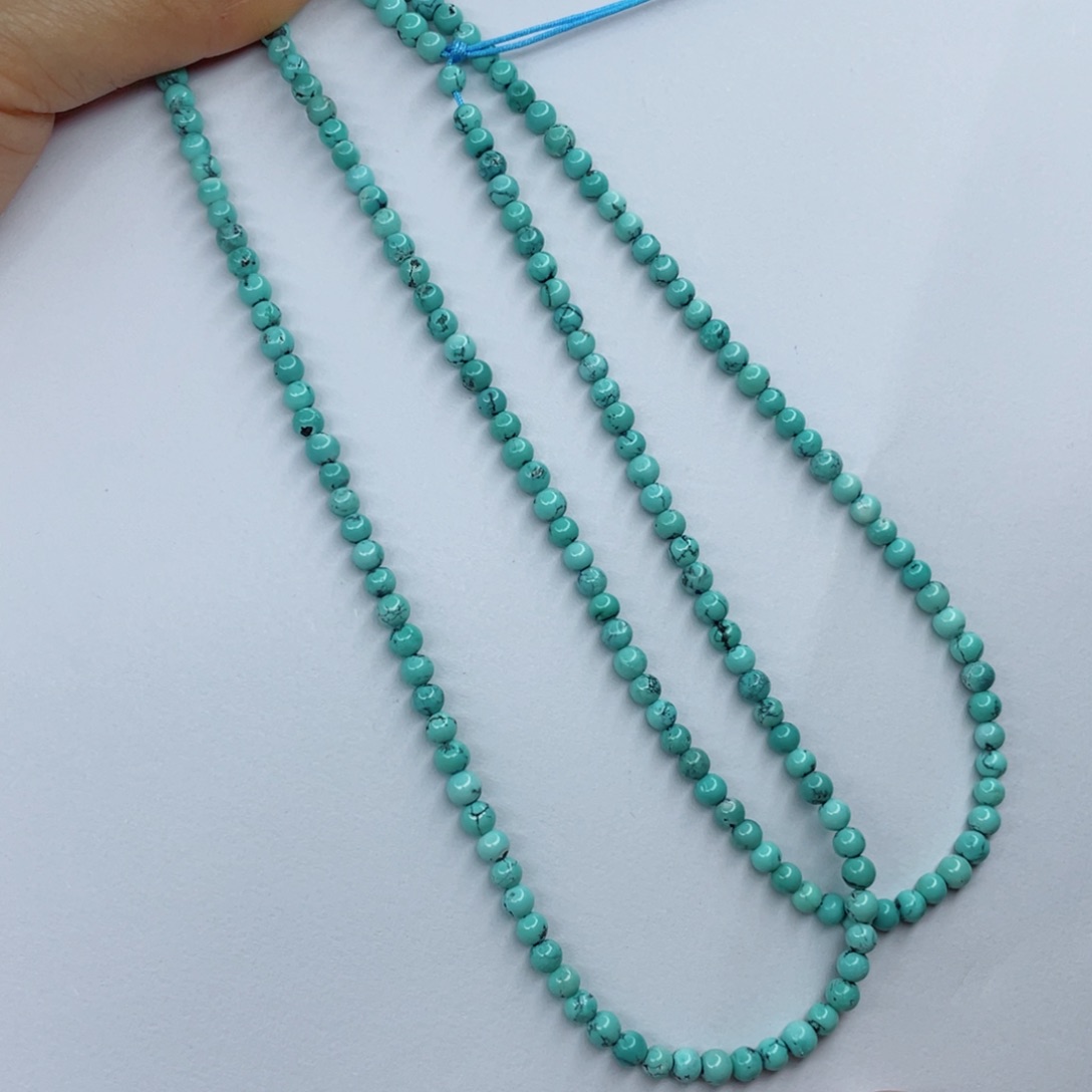 绿松石颈饰未镶嵌