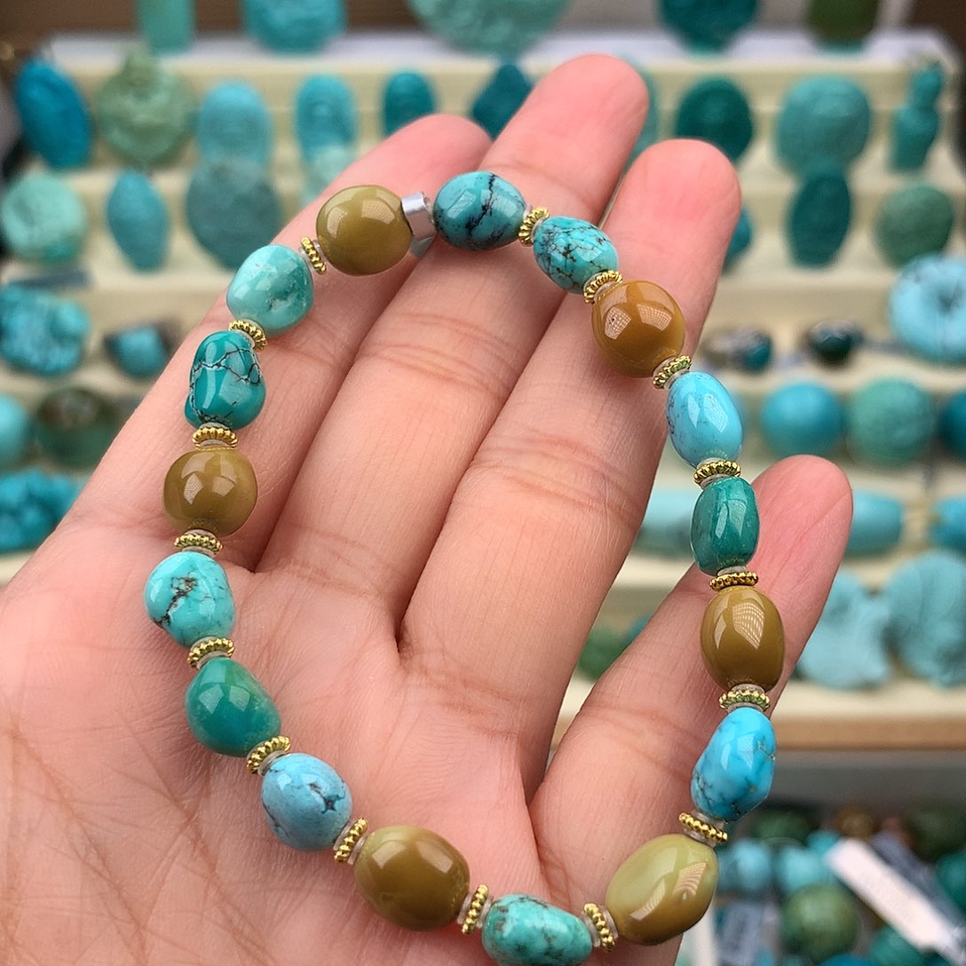 绿松石未镶嵌珠宝奇石7