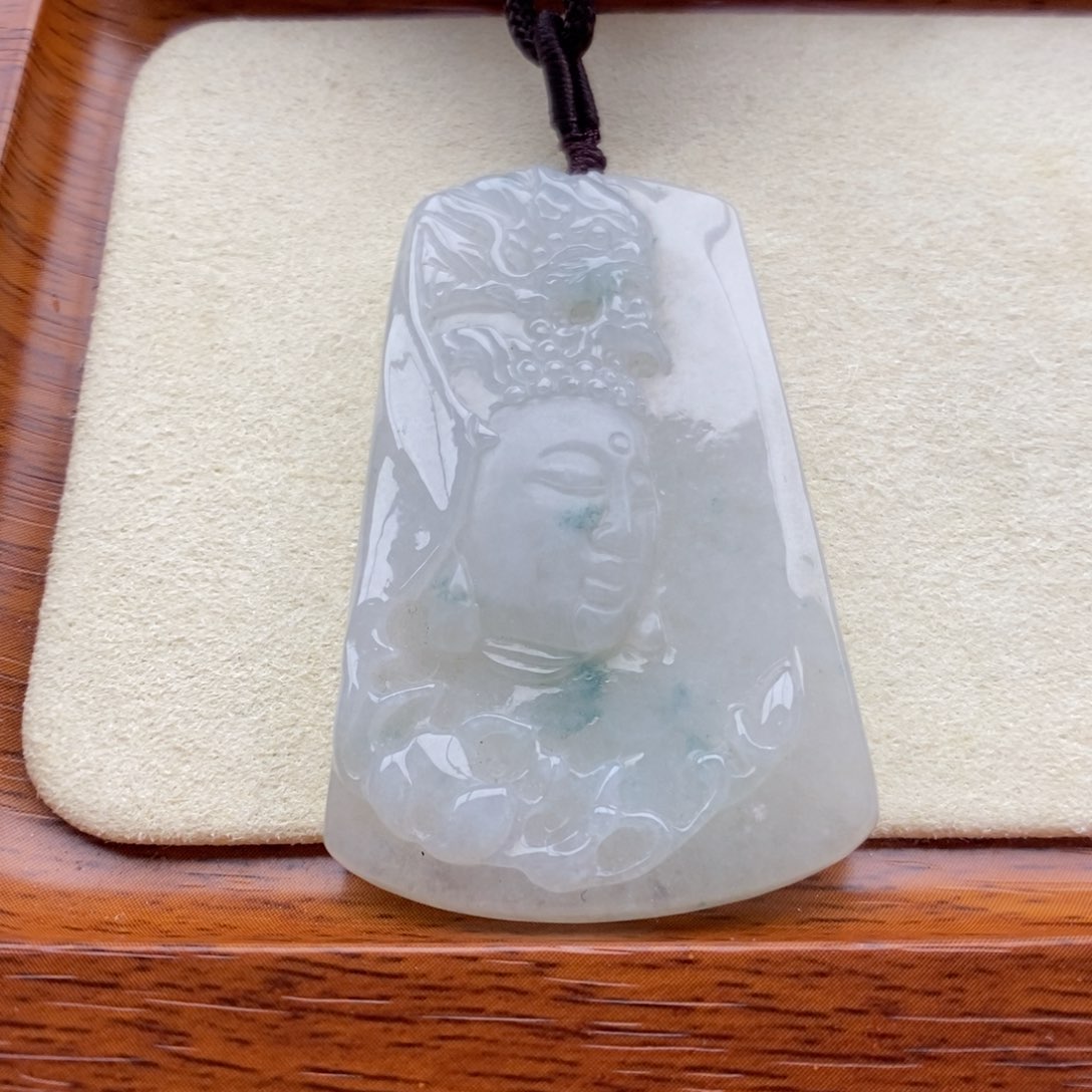 翡翠未镶嵌颈饰吊坠