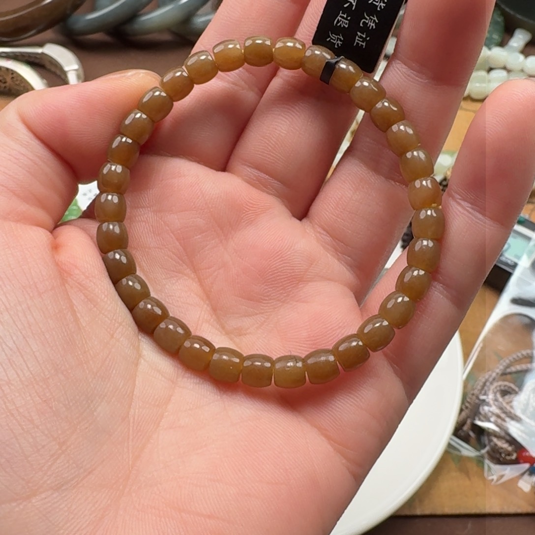 和田玉手串未镶嵌