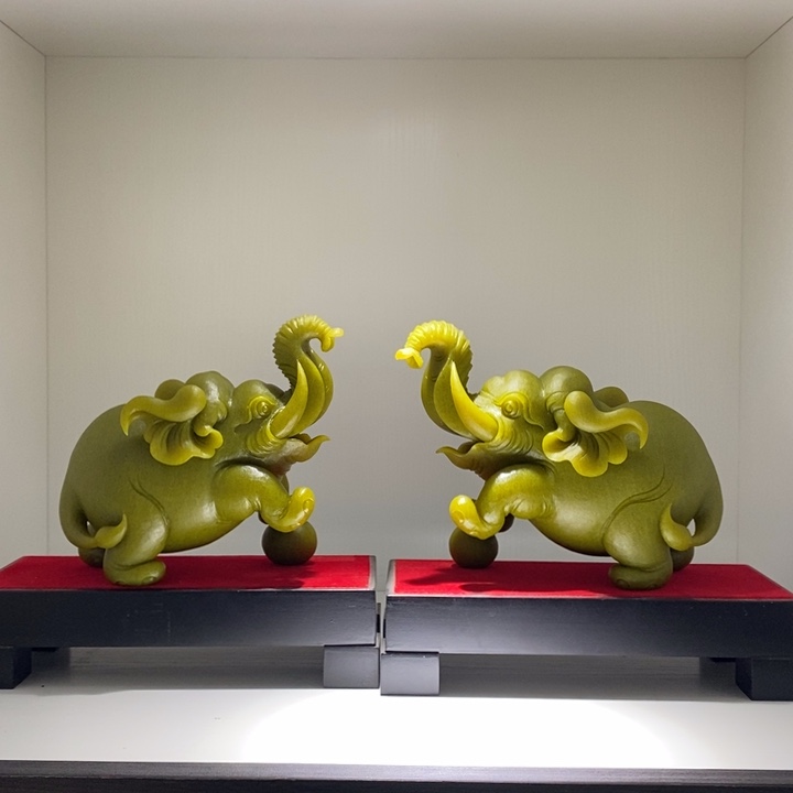 未镶嵌蛇纹石玉（覆膜）珠宝奇石